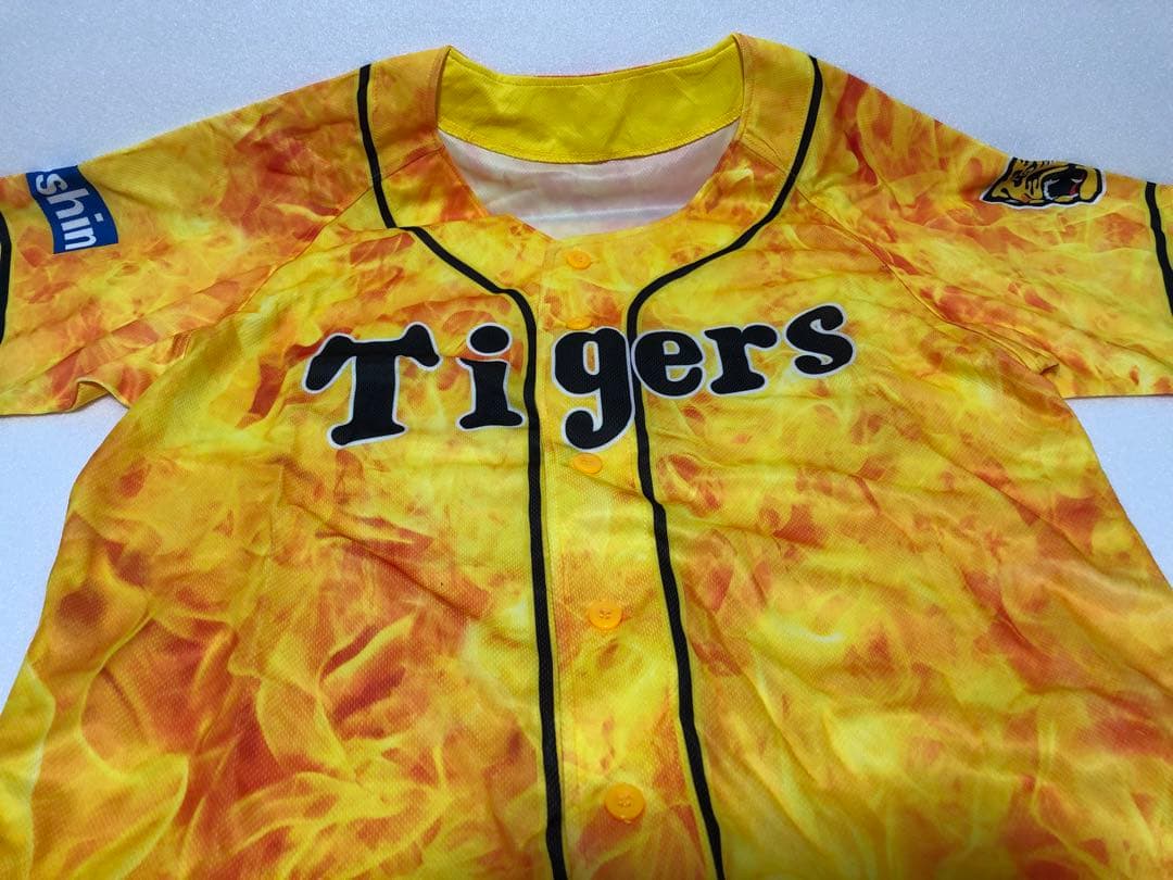 阪神タイガース　ユニフォーム　7点セット