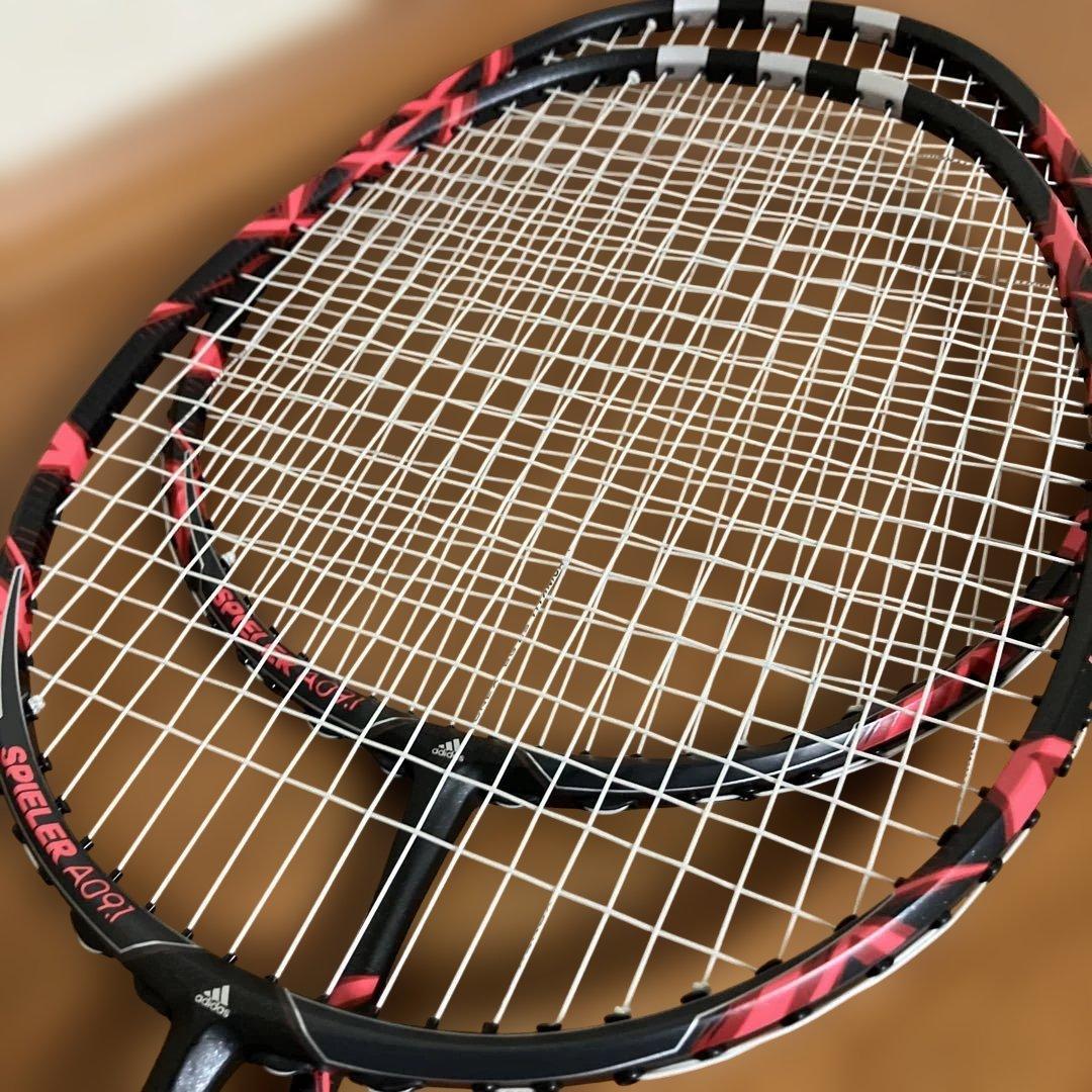 【美品】✨アディダス✨バドミントンラケット「SPIELER A09.1」2本売り