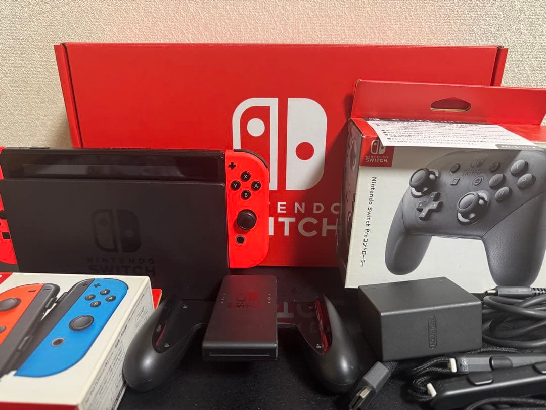 Nintendo Switch 本体 付属品、コントローラー、ジョイコン付き