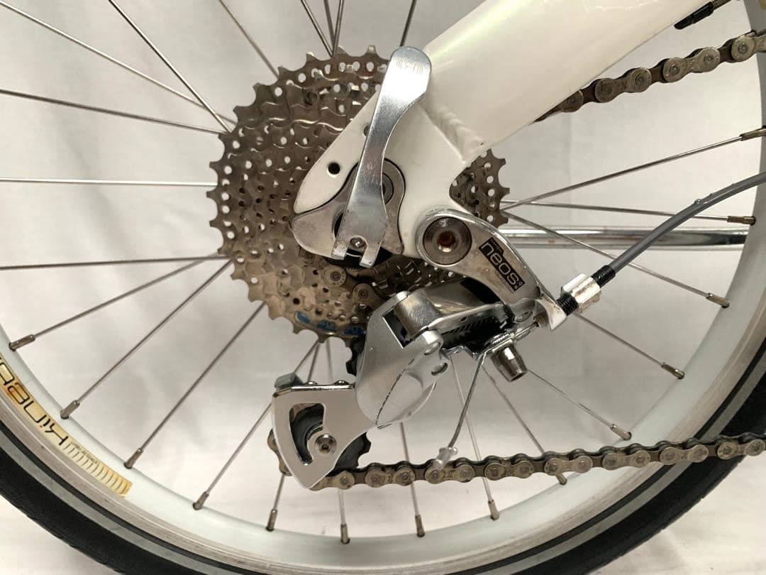 P8送料無料DAHON ダホン折り畳み自転車my 8速 20インチ