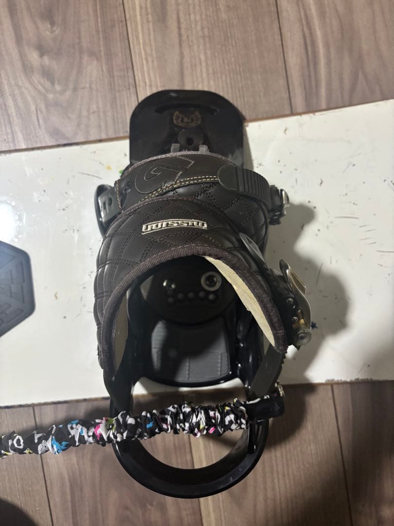 スノーボード板 RIDE 、BURTONビンディング付き