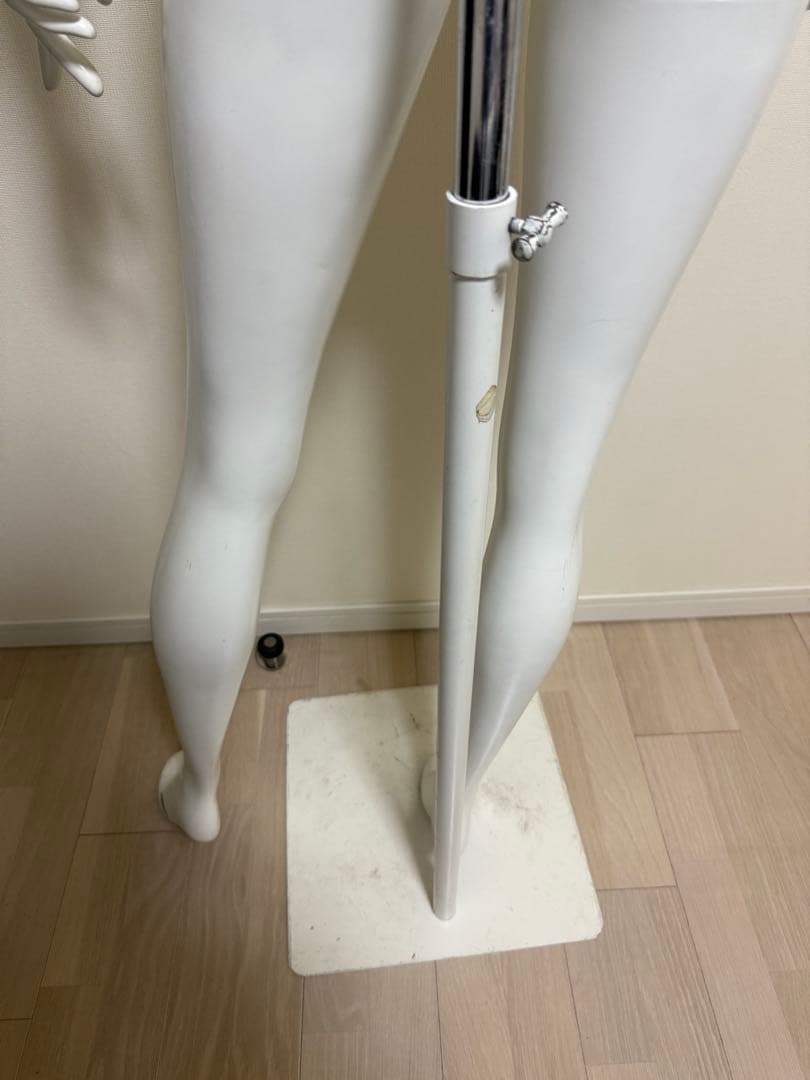 女性　全身トルソー　マネキン　白　高さ調整可能　ディスプレイ　店舗用品　ビジネス