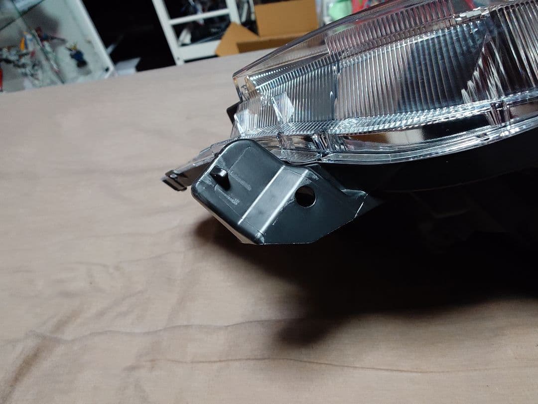 ノア 80 後期 LED ヘッド ライト ランプ 右