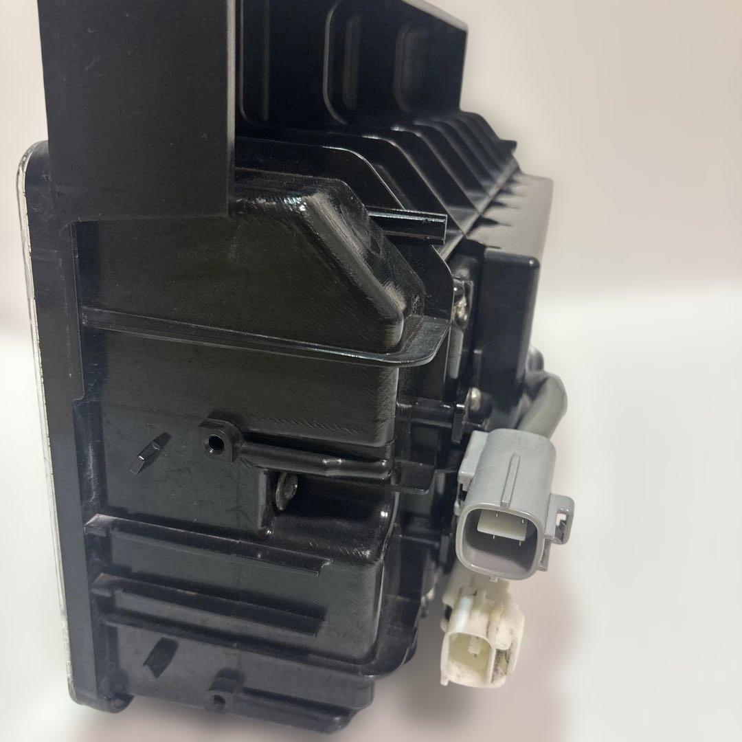 NO31 小糸　トラック用 4t 10t シーケンシャル（助手席側）左Ｌ