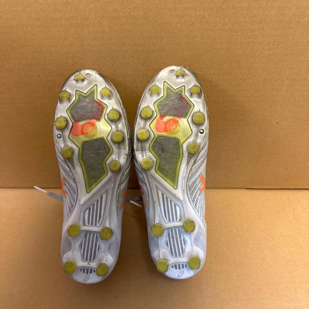 ASICS サッカーシューズ グレー/オレンジ