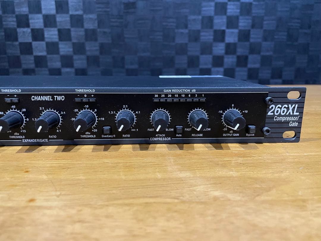 dbx 266XL コンプレッサー / ゲート