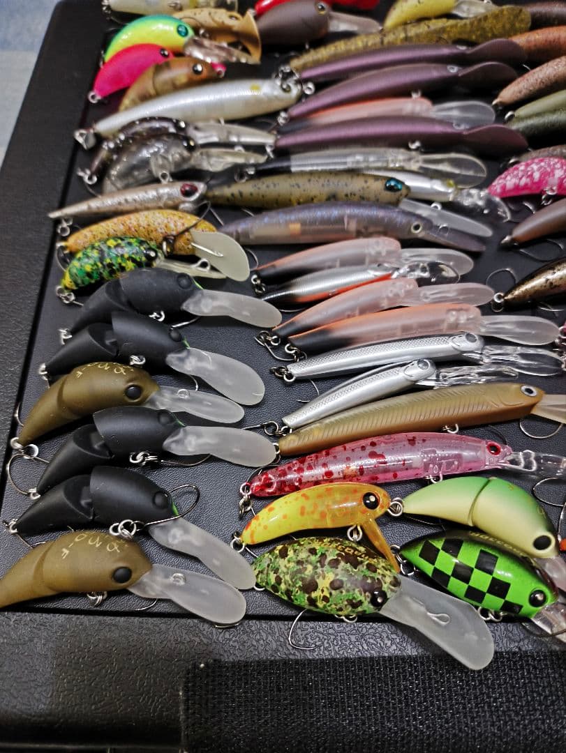 エリアトラウト　プラグセット　110個　クランク　ミノー