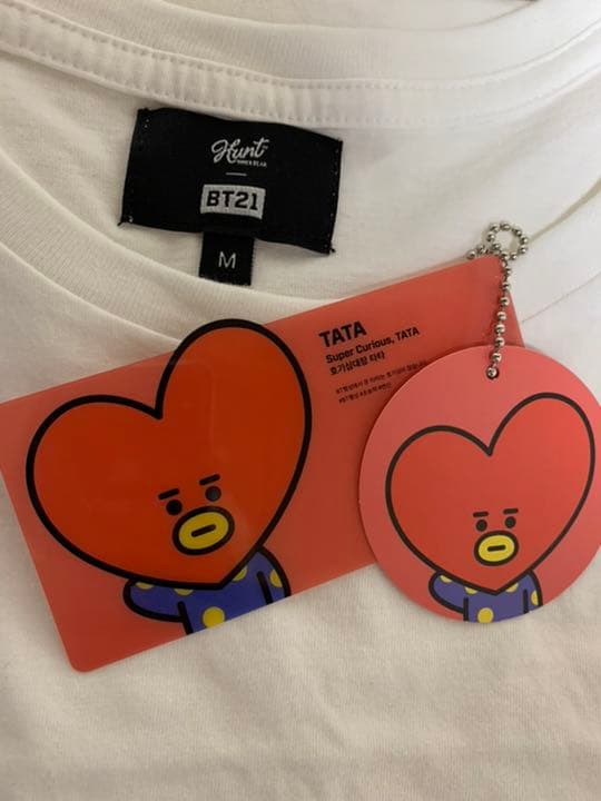 TATA BT21 パジャマ　Tシャツ　Hunt