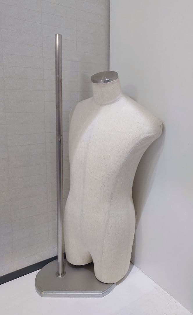 【送料込み】トルソー　マネキン　ボディ　メンズ　紳士　男性用