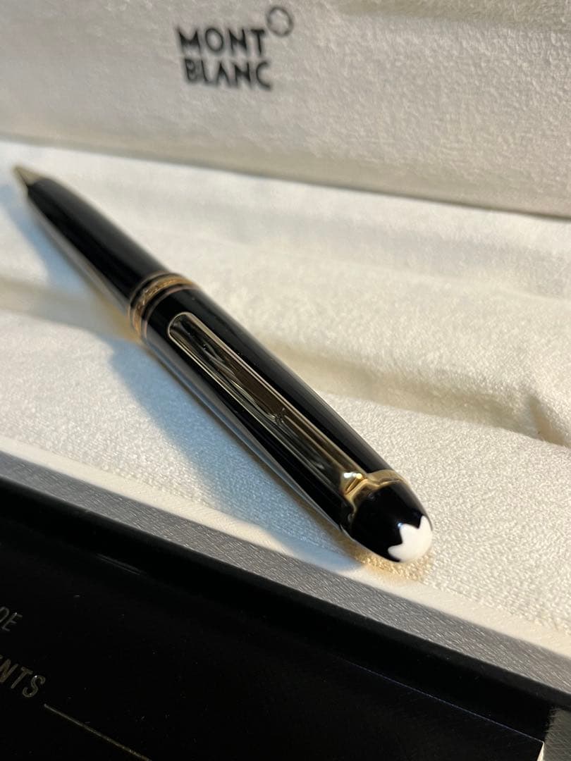 モンブランMONT BLANC ブラック ボールペン 本体箱付き