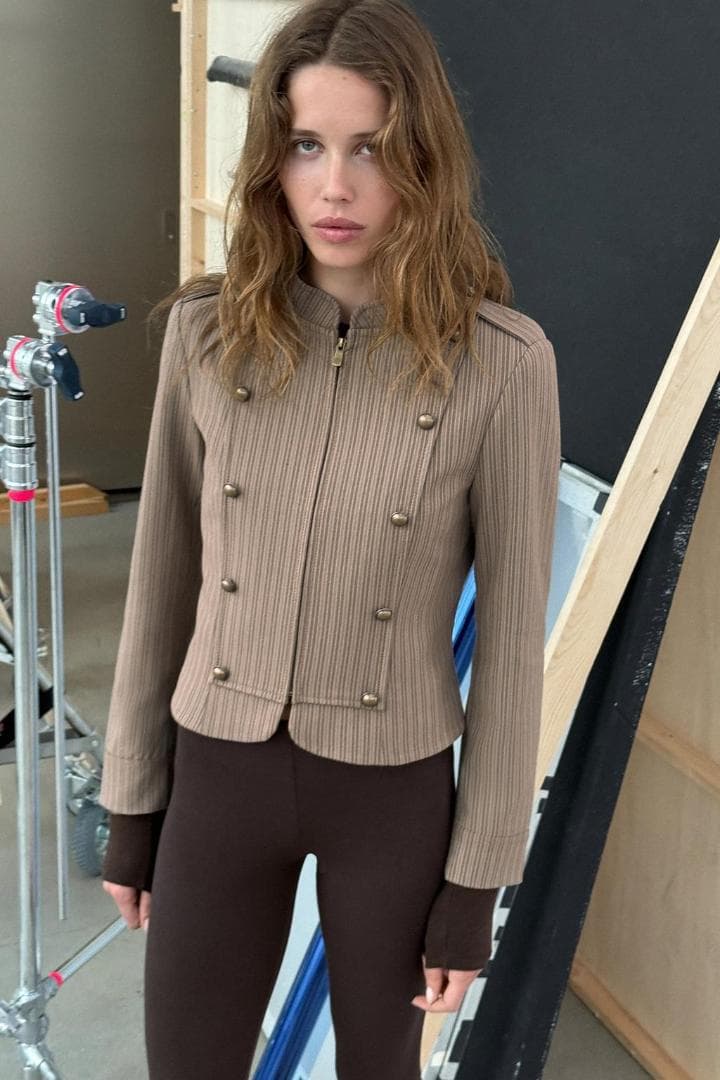 ZARA ストライプ柄フィットブレザー L　ナポレオン