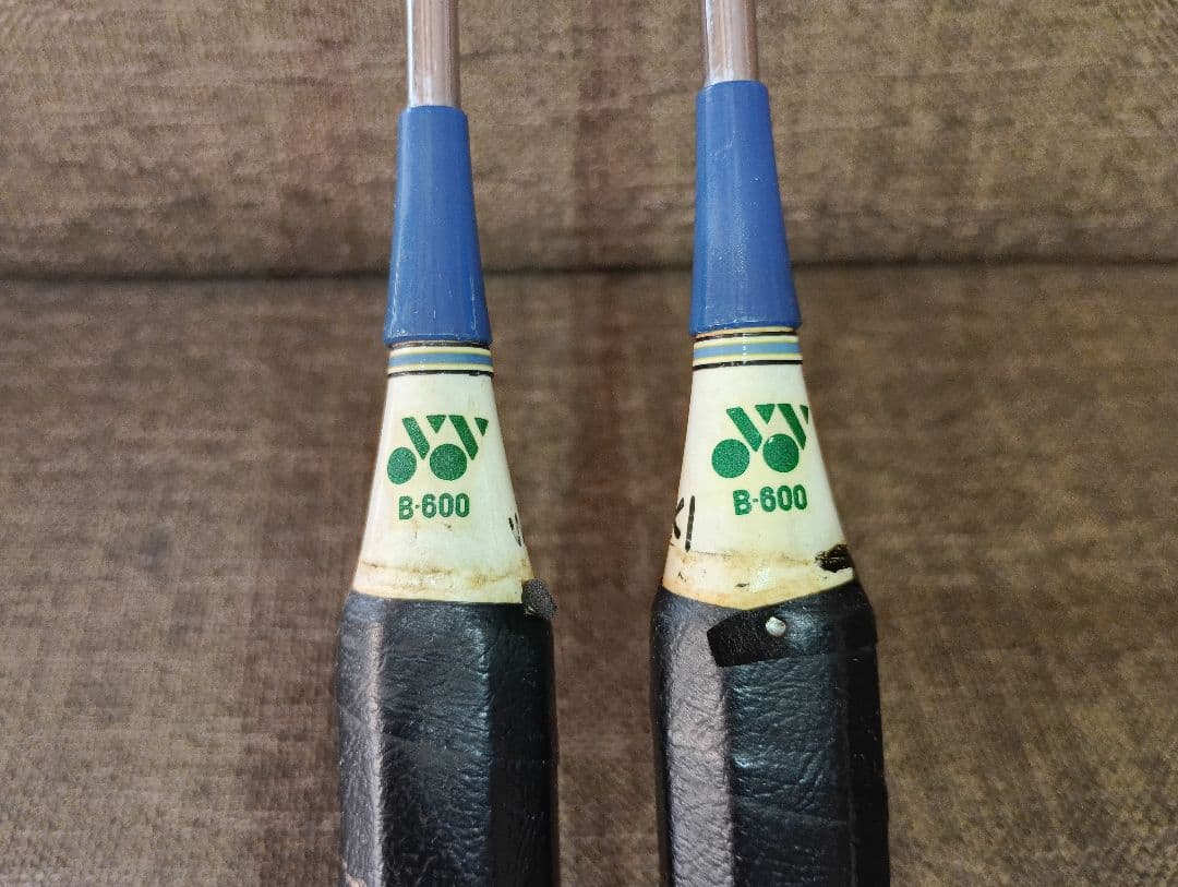 YONEX 木製バドミントンラケットB-600 2本セット　★昭和レトロ当時物★