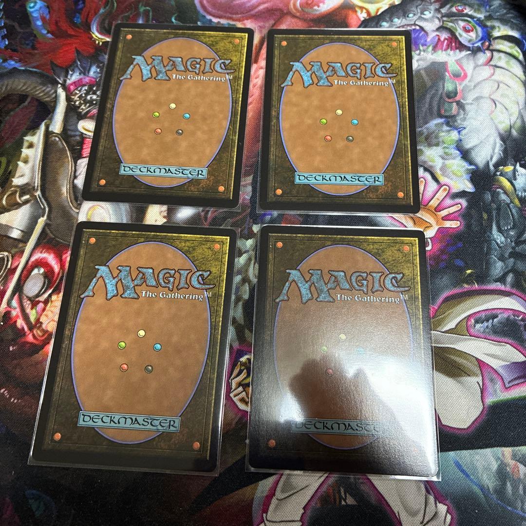 MTG 《アナグマモグラの仔》日本語・4枚