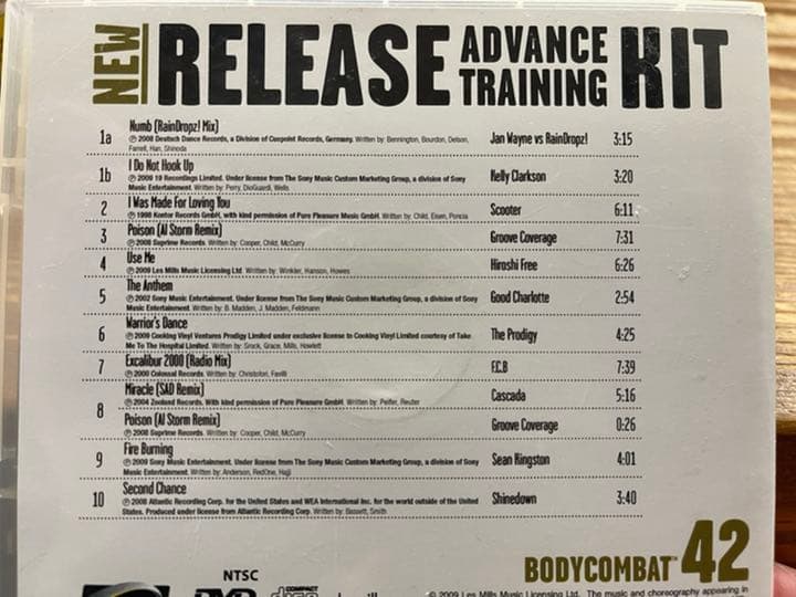 価格急騰中お急ぎ下さい。在庫わずか。 【BODYCOMBAT42】CD DVD