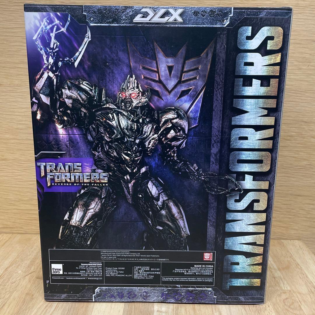 スリーゼロ　DLX メガトロン　threezero トランスフォーマー