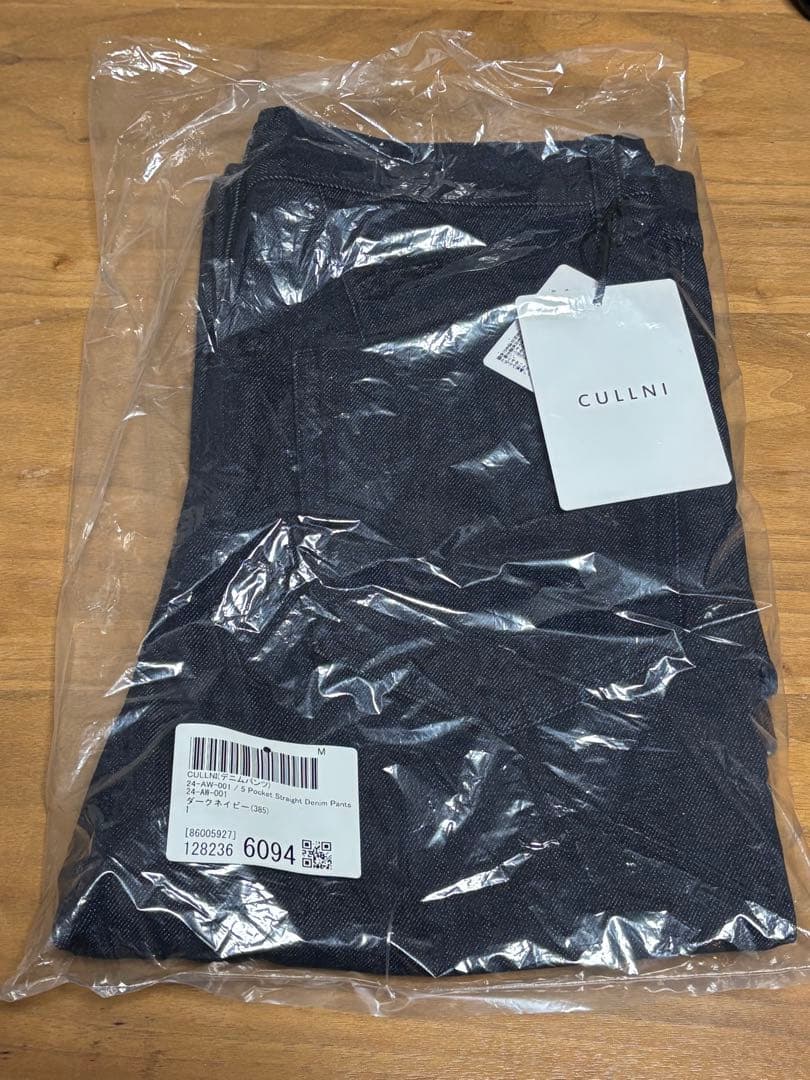 z　CULLNI デニムパンツ 新品