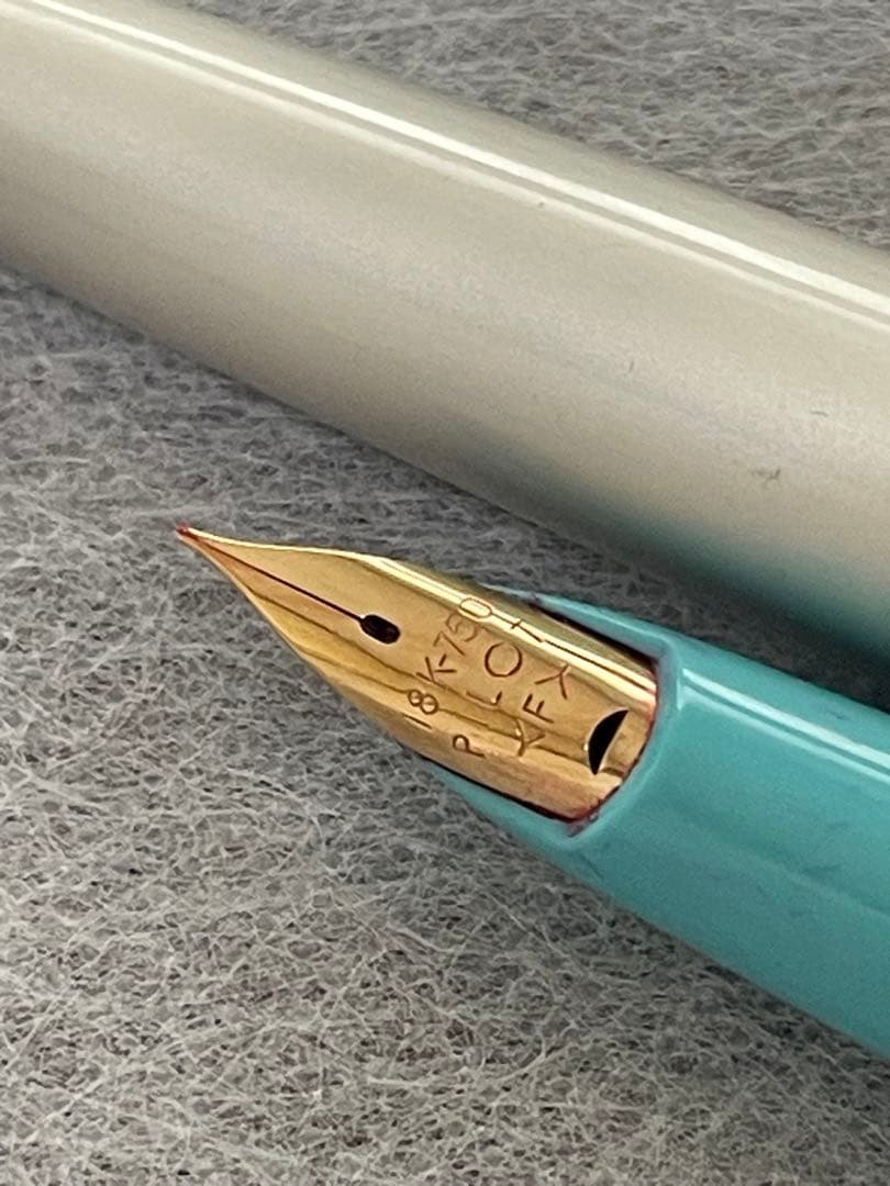 PILOT ターコイズ 万年筆 キャップ式
