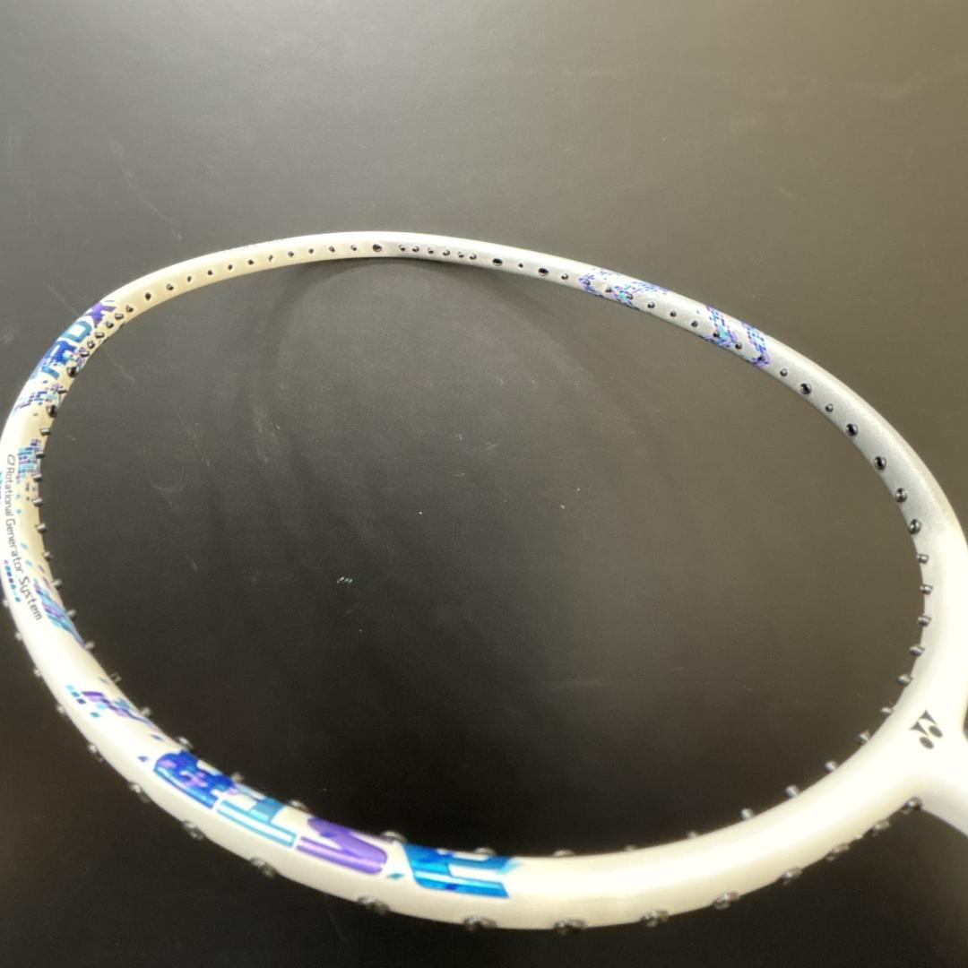 YONEX　ASTROX　02　CLEAR　バトミントンラケット　ガット無し