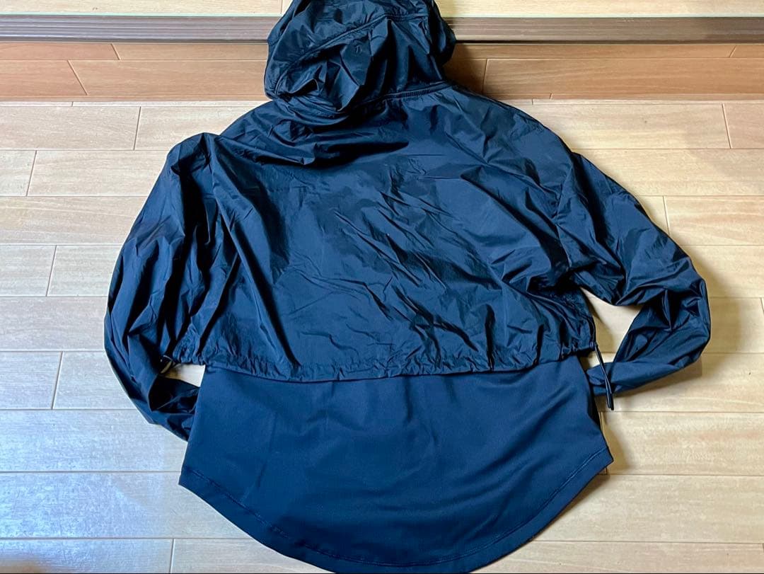 ▪️新品・puma．ウインドブレーカー・パーカー・ナイロンジャケット・アウトドア