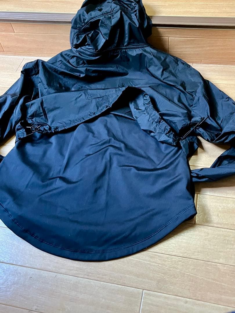 ▪️新品・puma．ウインドブレーカー・パーカー・ナイロンジャケット・アウトドア