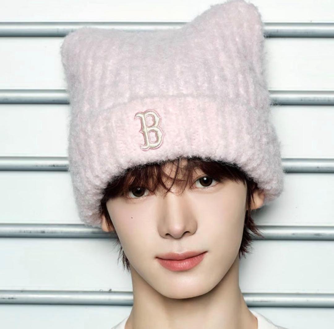 新品大人気♡カリナ着♡MLB korea 猫耳ビーニー　Bロゴピンク