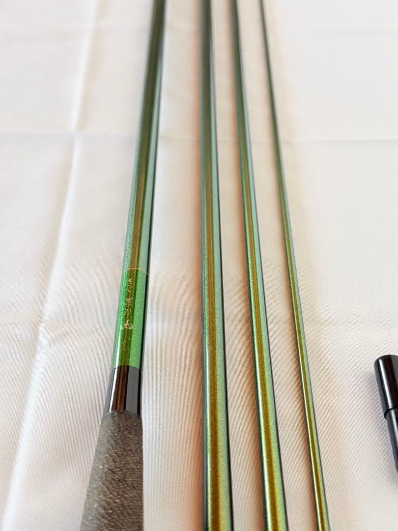 未使用級　がまかつ　がまへら　凛刀　迅　12尺　へら竿