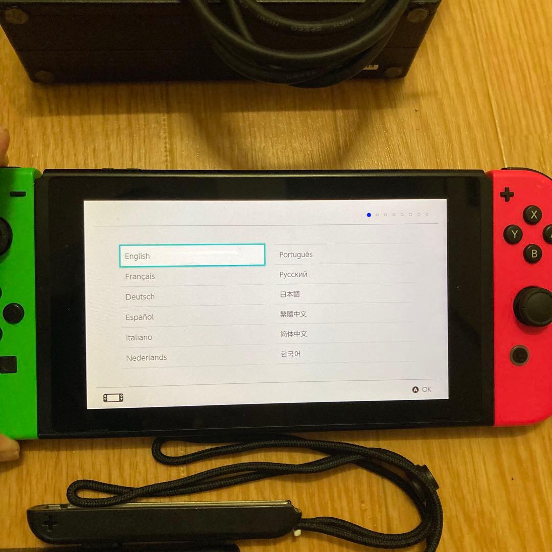【送料込】任天堂Switch本体 付属品セット