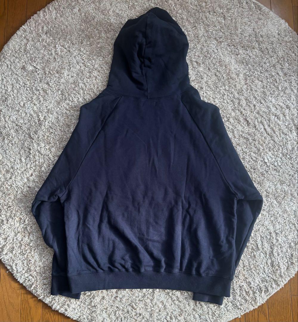 【美品】ILLIGO フードジップアップネイビー パーカー