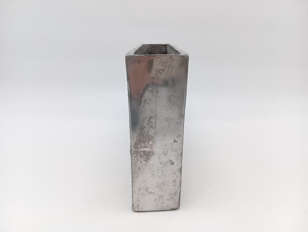 花器 鉄製 希少品
