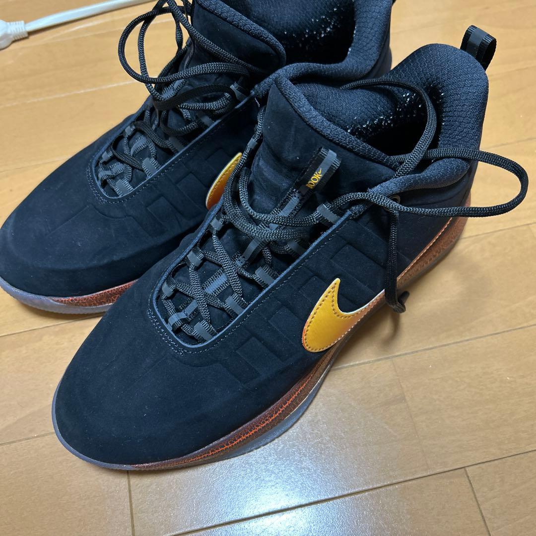 シューズ(男性用) NIKE BOOK2