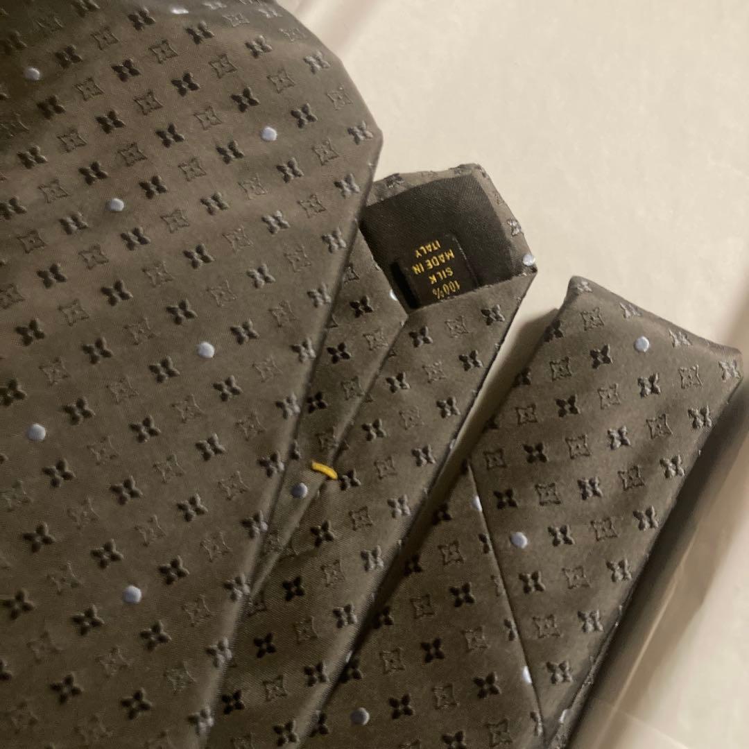 Louis Vuitton グレー ネクタイ 未使用