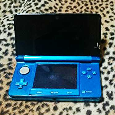 ニンテンドー3DS緑