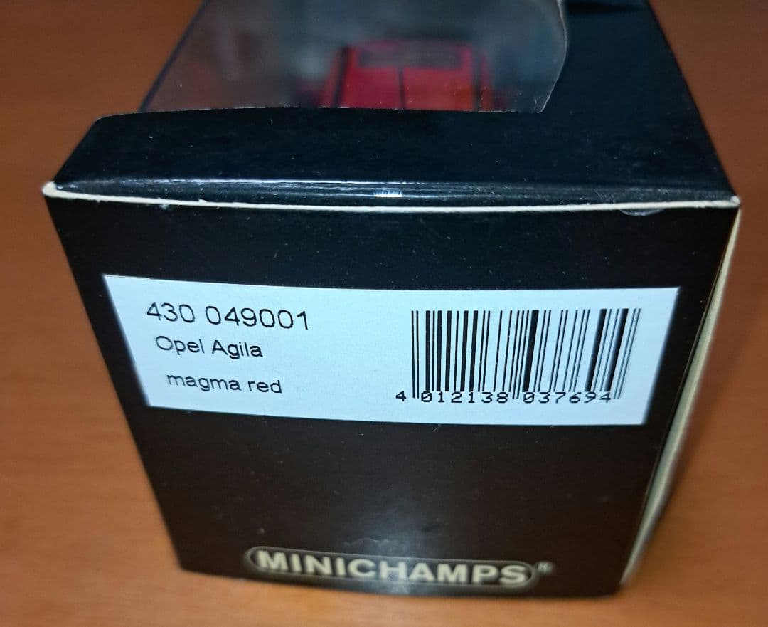 ミニカー MINICHAMPS Opel Agila 1/43