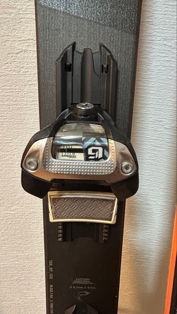 Atomic Vantage 97 Ti 188 パウダースキー ファットスキー