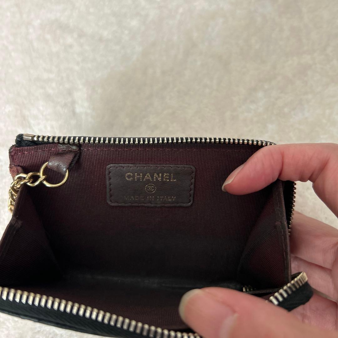 CHANEL キルティング ブラックキーケース