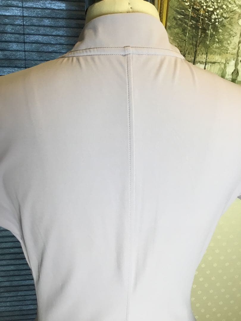 LULULEMON☆ 薄紫 ジップアップジャケット 半袖