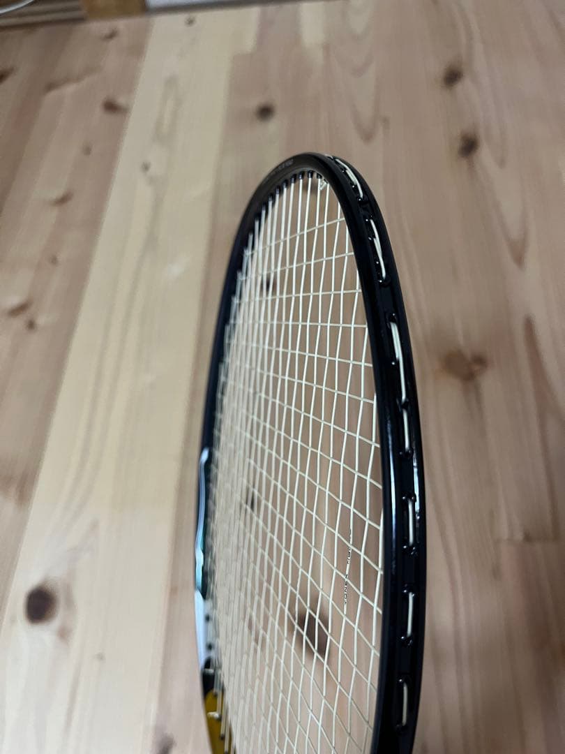 美品YONEX ヨネックスNANOSPEEDナノスピード8000後期廃番65