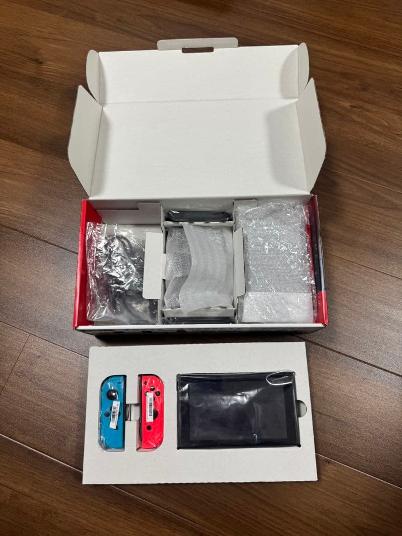 Nintendo Switch 1 付属品箱付き