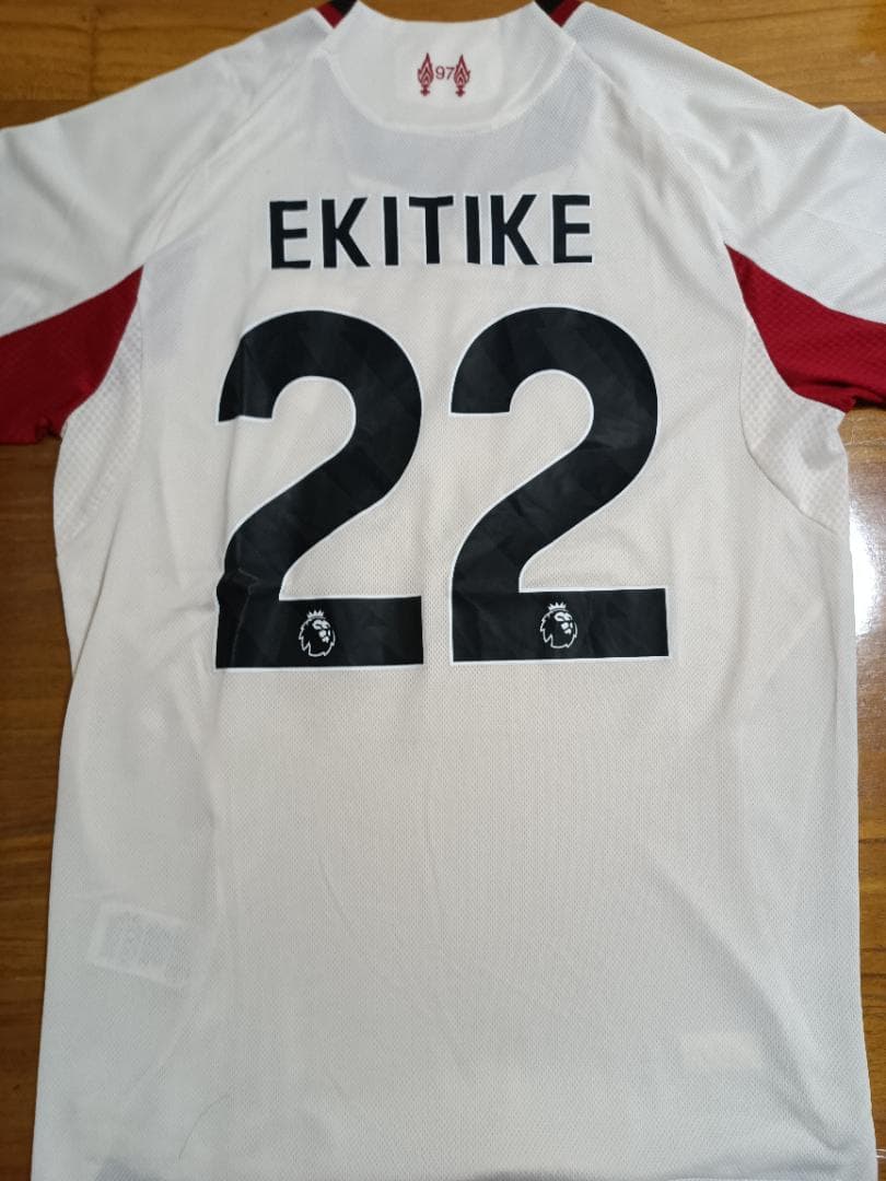 リバプールFC EKITIKE 22番 シャツ