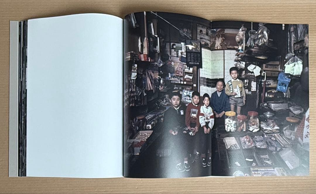 限定700部 ◉ 池本喜巳「On Display」定価8800円◉圧巻の大型本