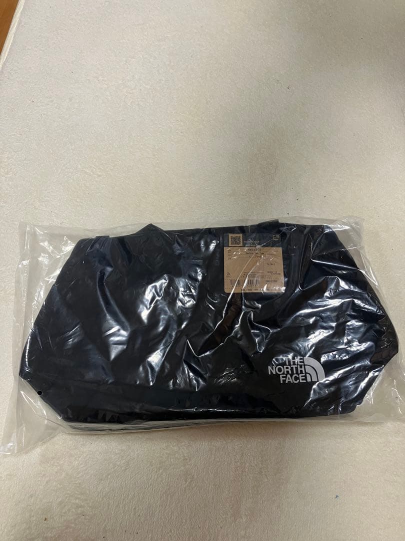 新品未使用　ノースフェイス　トートバッグ