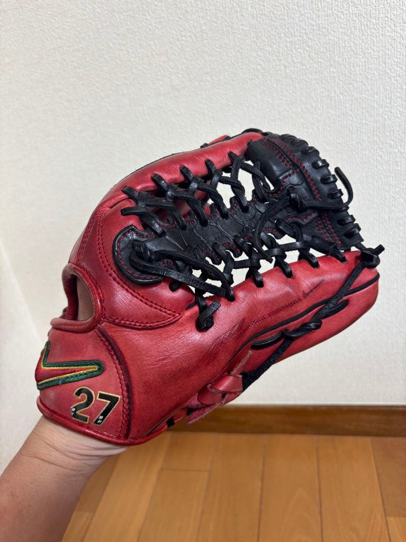 ナイキ グラブ　軟式　内野用　グローブ NIKE 赤　即戦力