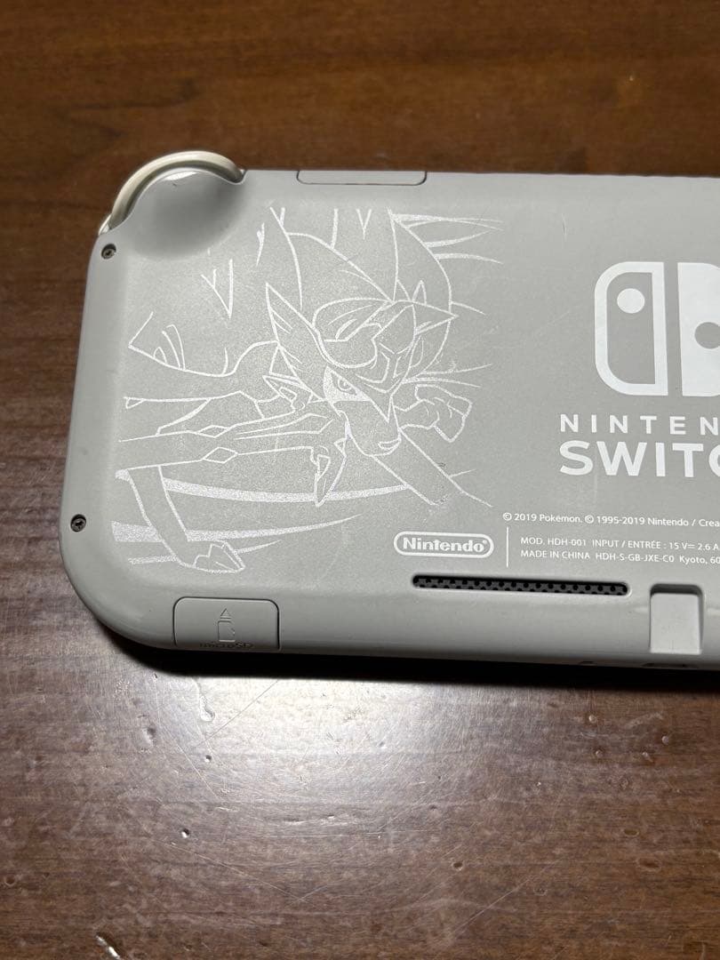 Nintendo Switch Lite 特別版　ポケモン