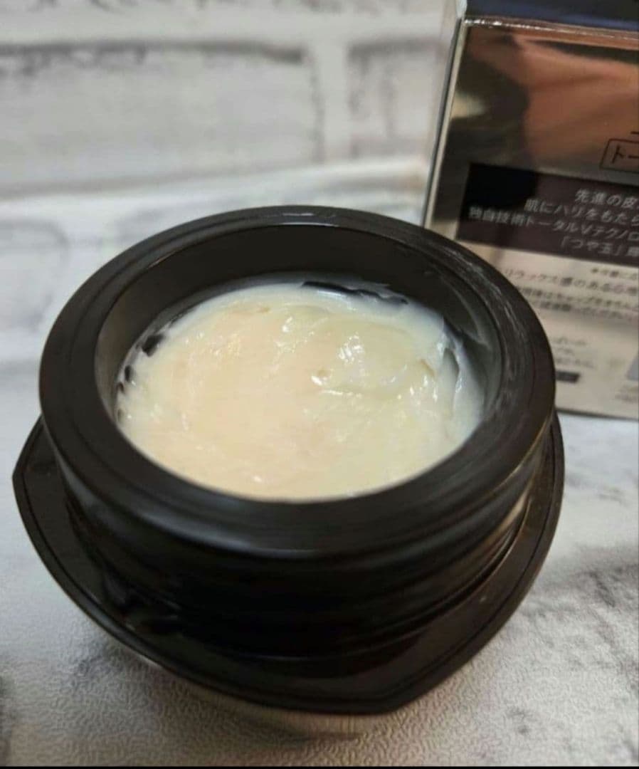 ELIXIR トータルV ファーミングクリーム50g