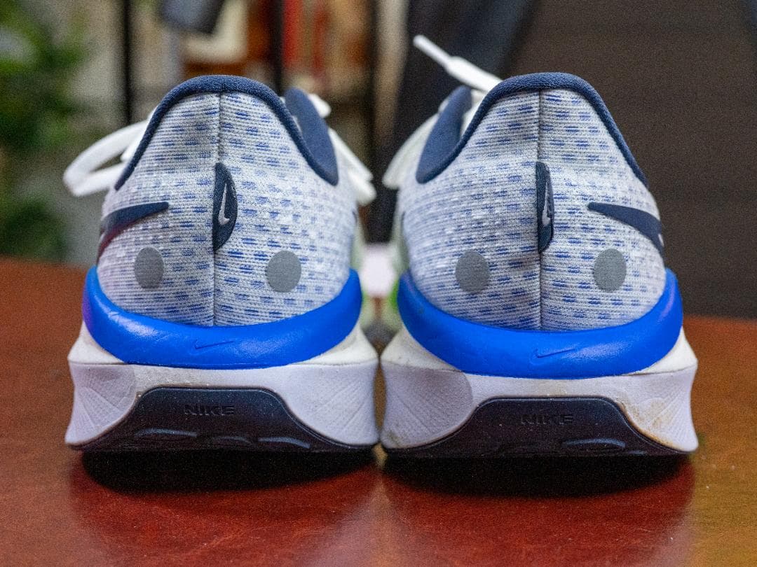 キ*イ様 ナイキ ボメロ 17 Nike Vomero 17 サイズ27.5 W