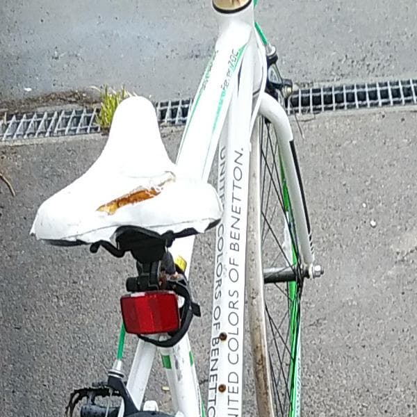 引取のみ　BENETTON クロスバイク FEVER7.0C　3×7速 21速
