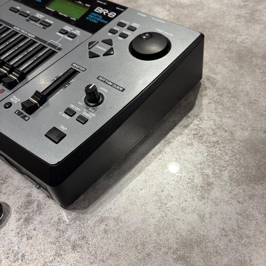 BOSS BR-8 Digital Recording Studio　ボス