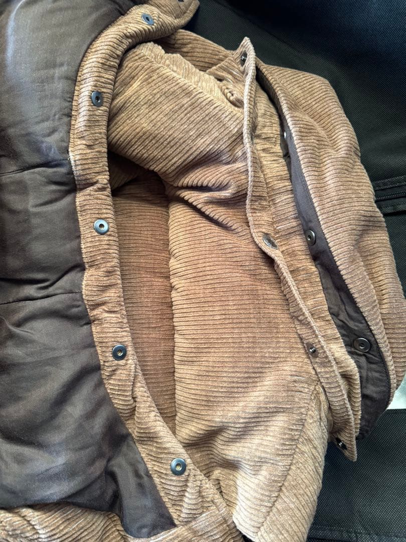 ジャケット・アウター BOSS camel corduroy down vest