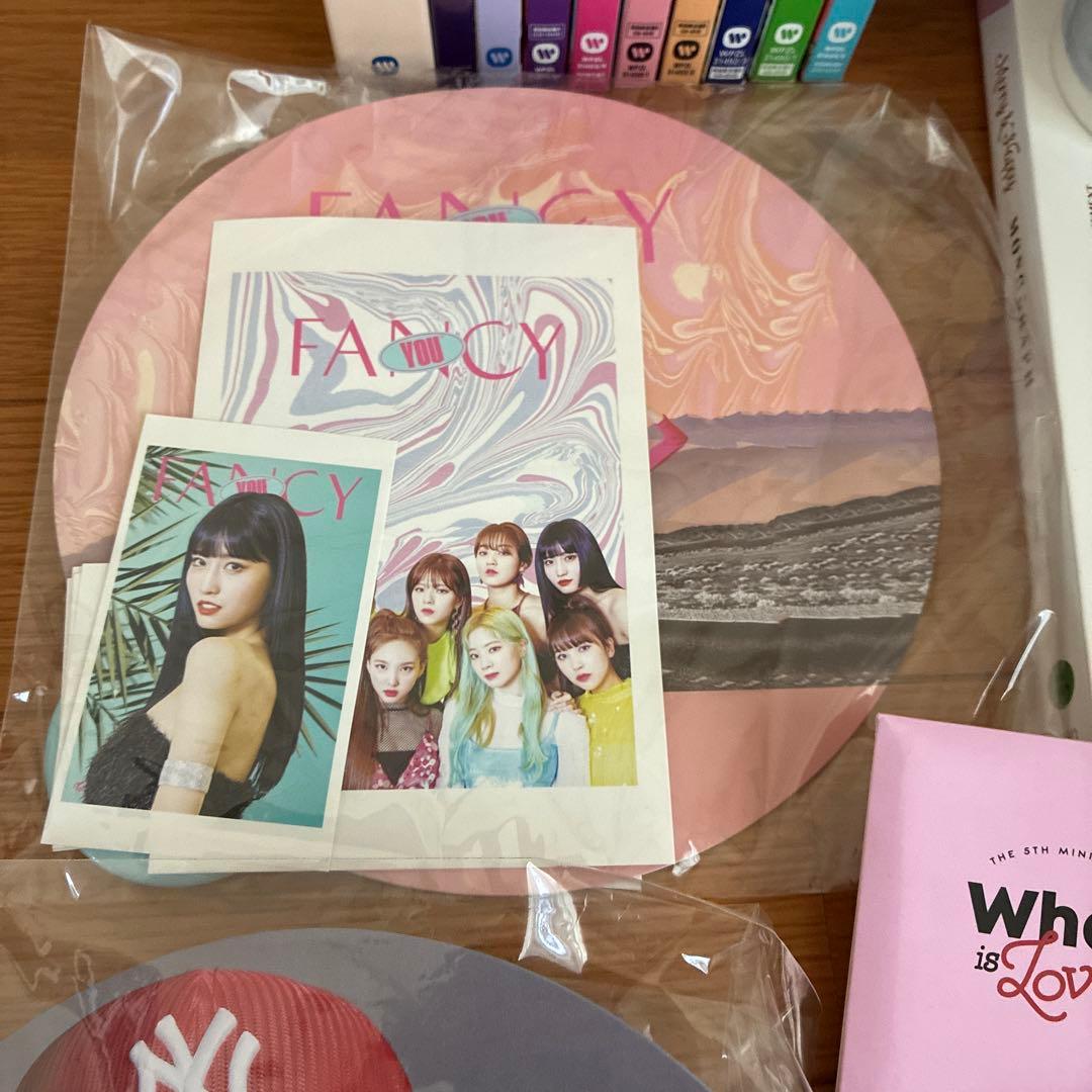 TWICE アルバムセットとグッズ、トレカまとめ売り