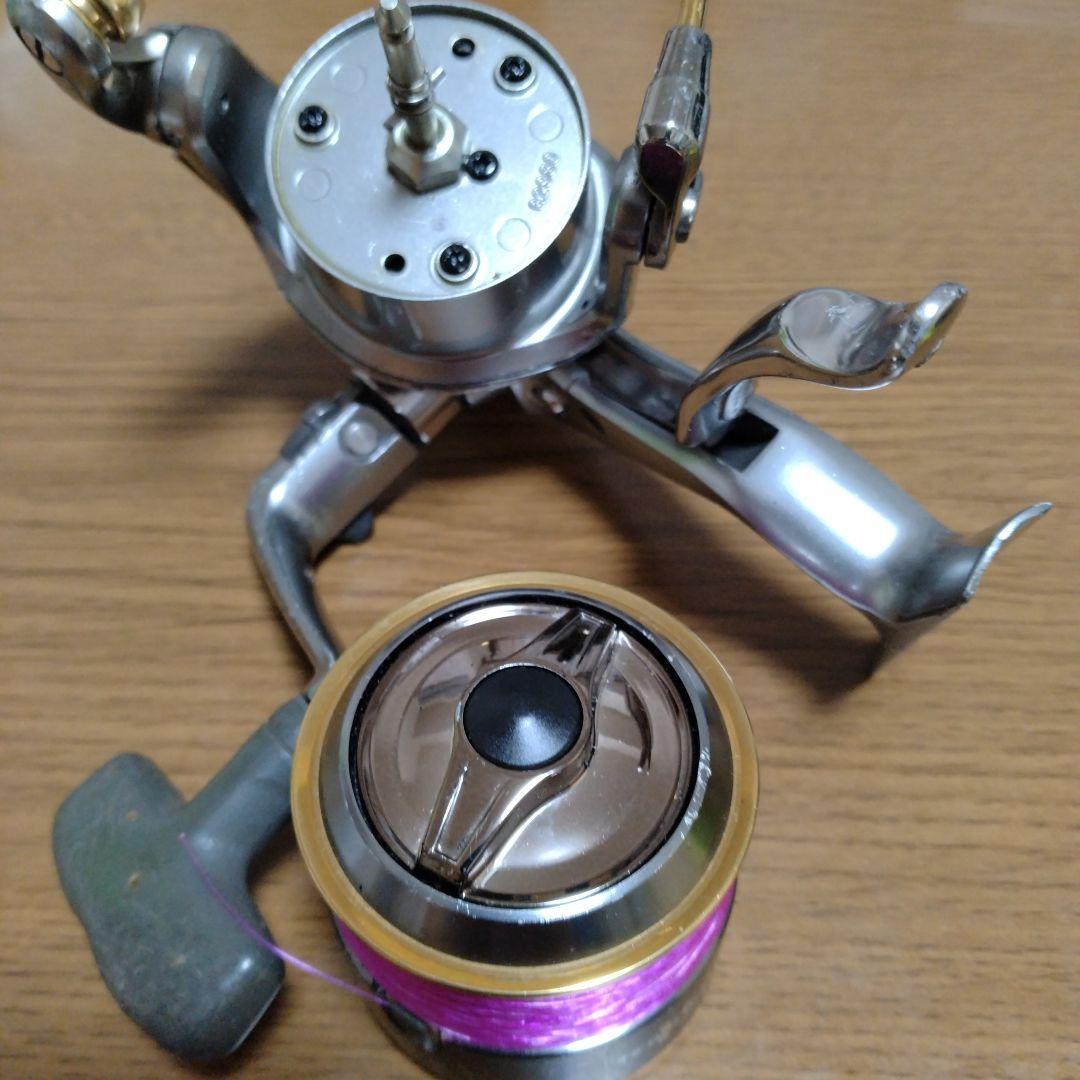 DAIWA トーナメント磯Z　2500LBD